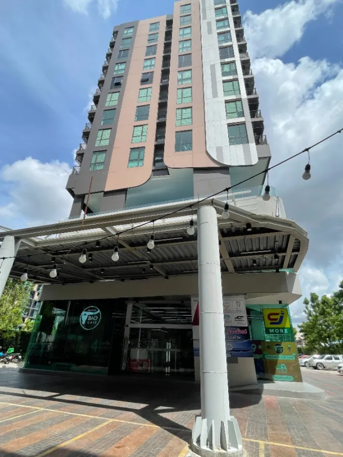 ให้เช่า Rich Park Terminal Phaholyothin 59 เฟอร์นิเจอร์บิ้วอิน และเครื่องใช้ไฟฟ้าอย่างดี รีบจองด่วนๆ
