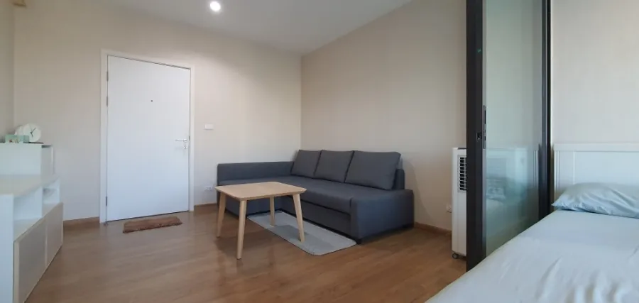 For rent: The Tree Rio Bang O Station, 12th floor, north side, open view, complete amenities. Hurry and reserve now.
