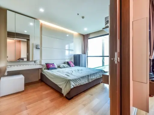ขาย The Address Sathorn 1 ห้องนอน พื้นที่ใช้สอยเยอะ ทำเลดี เดินทางสะดวก เฟอร์ครบครัน จองเลย