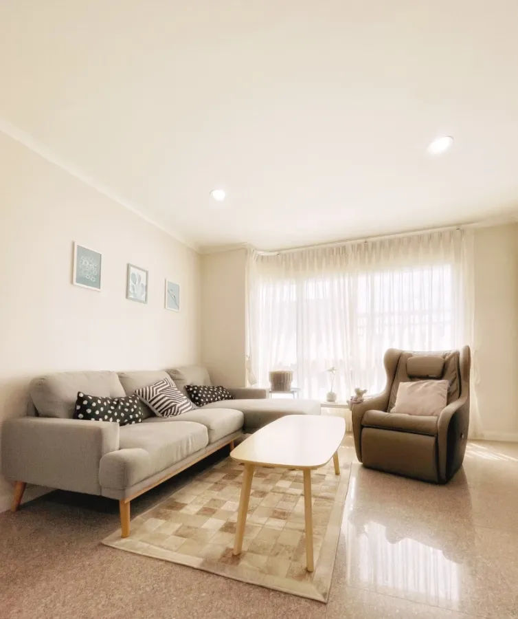 For sale or rent: Lumpini Park Riverside - Rama 3, a riverside condo on the Chao Phraya River. City views and a swimming pool provide a cool breeze al
