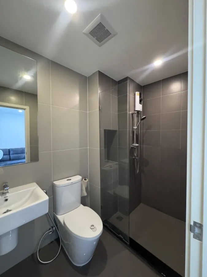 Condo for Rent in Sathorn–Wutthakat Area ✨ Elio Sathorn–Wutthakat