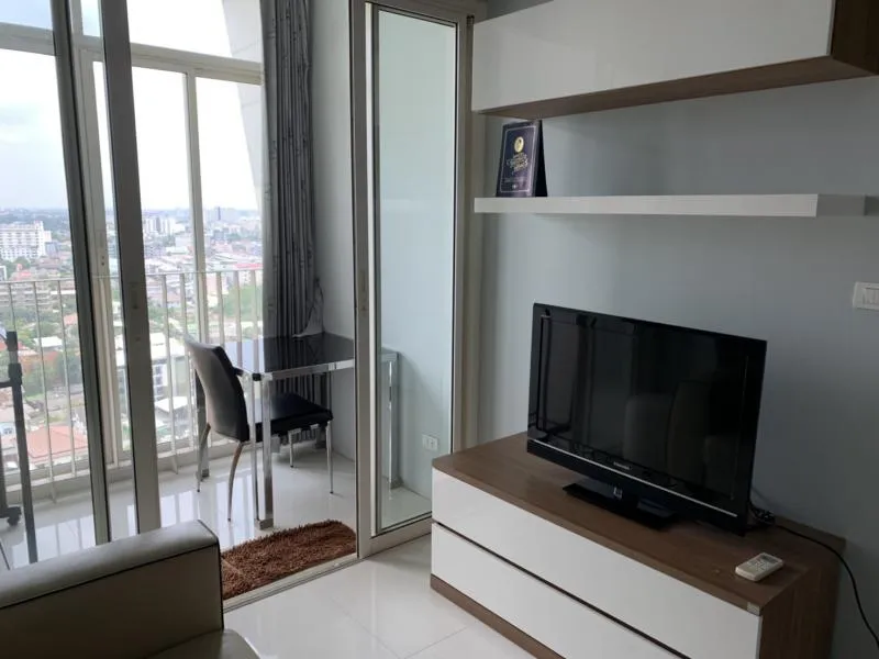 Condo for rent, Ideo Verve Sukhumvit, beautiful room, fully furnished, beautiful view, next to BTS, do not miss it.