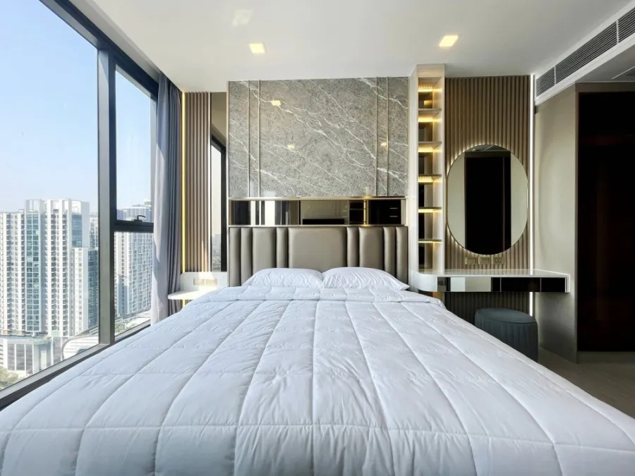 ขาย ให้เช่า!! คอนโด วัน ไนน์ ไฟว์ อโศก-พระราม 9 ตกแต่ง Luxury Built-in Furniture วิวสุดปัง จองเลย!!