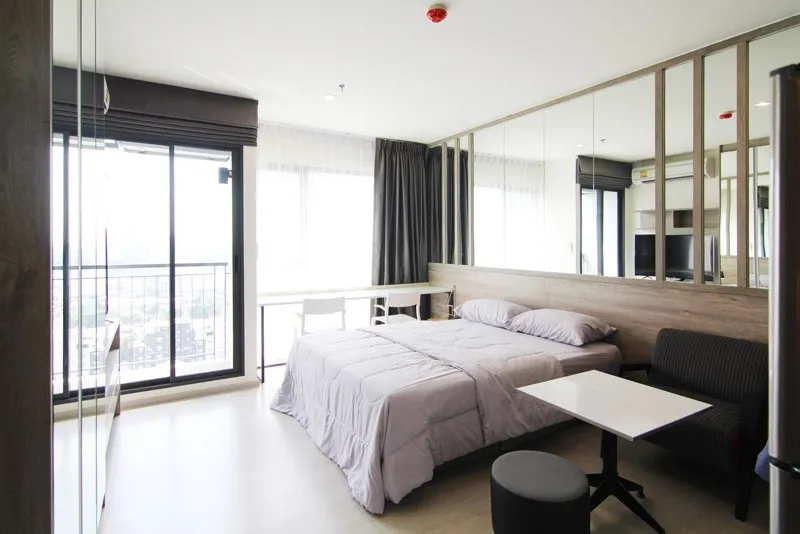 Sell for rent!! Condo Rhythm Asoke, good location condo comes with facilities. Premium class, book now!!