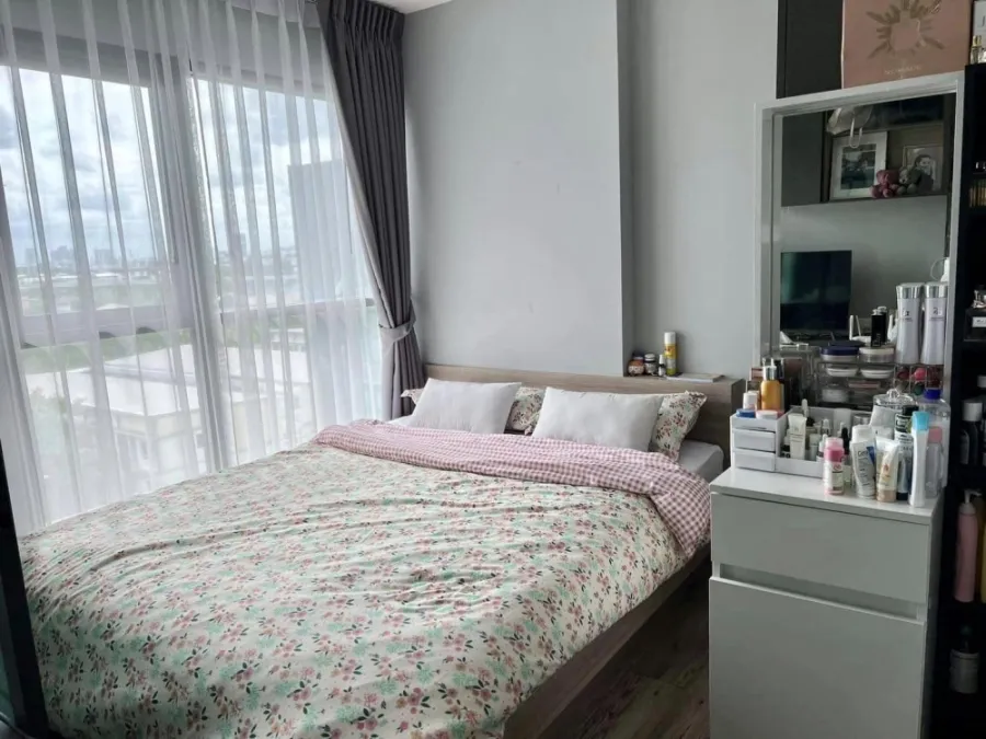For rent, Espen Condo Lasalle, 8th floor, fully furnished room, comes at a low price that you should not miss.