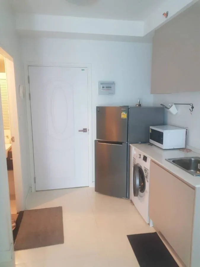 Urgent sale, A Space Condo, Bangna, rooms divided into proportions, perfectly divided into zones, great value, great price, buy now.