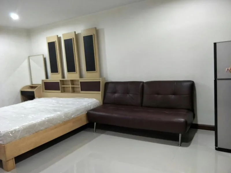 ให้เช่า คอนโด รีเจ้นท์โฮม 4 สุขุมวิท 85 ชั้น 7 ห้องสตูดิโอ พร้อมอยู่ ราคากันเอง ห้ามพลาด!!