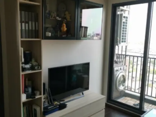 Rent / sell C Ekkamai condo, good view, not blocking the north corner room, the afternoon sun does not enter, definitely not hot, hurry. images