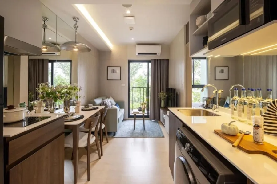 Selling down payment New Cross Khu Khot Station, Building B, 7th floor, good project, nice location, book now, don't miss it.
