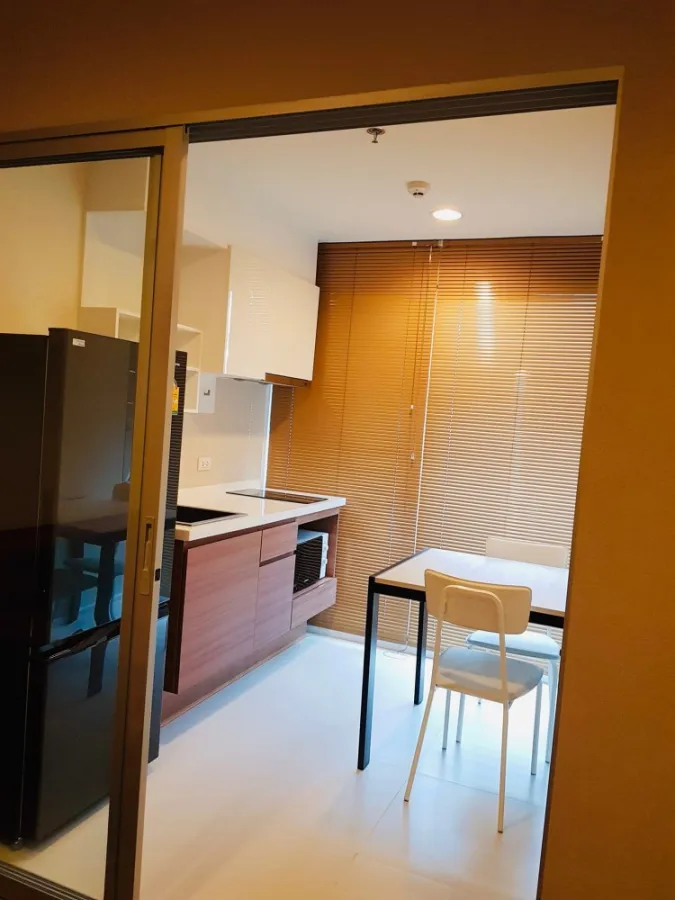 ให้เช่า Fuse Chan-Sathorn ชั้น 28 ห้องวิวสวย เห็นสวนสระว่ายน้ำ ดีแบบนี้ อย่ามัวแต่มองรีบจองเลยจ้า