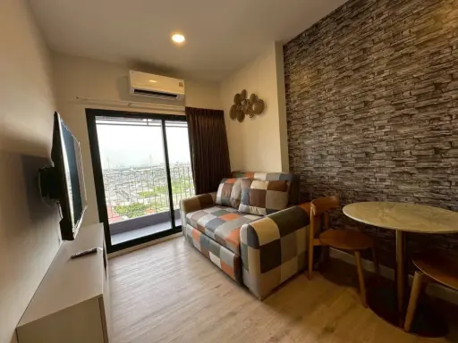 For rent: Xim Suksawat - Rama 3, clean and comfortable room, fully furnished, ready to move in.