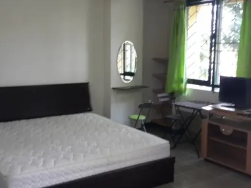 express!! For rent, The Parkland Bangna, very nice to live. Downstairs, cool breeze, next to the garden like a house. Can't miss it