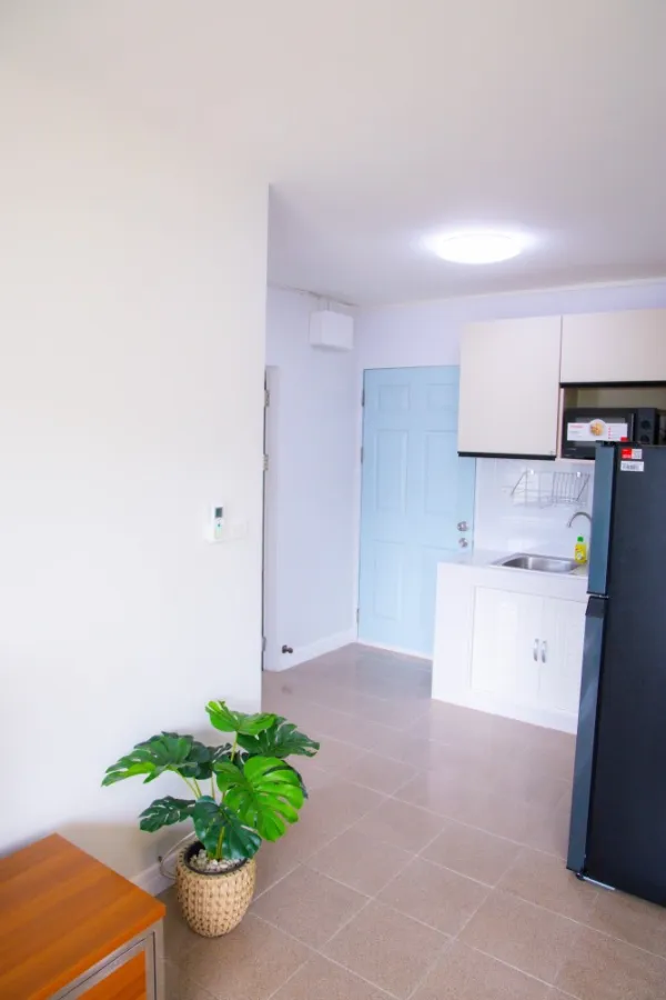 For rent: The Parkland Bangna, fully furnished and equipped with electrical appliances. Just bring your bags and move in.
