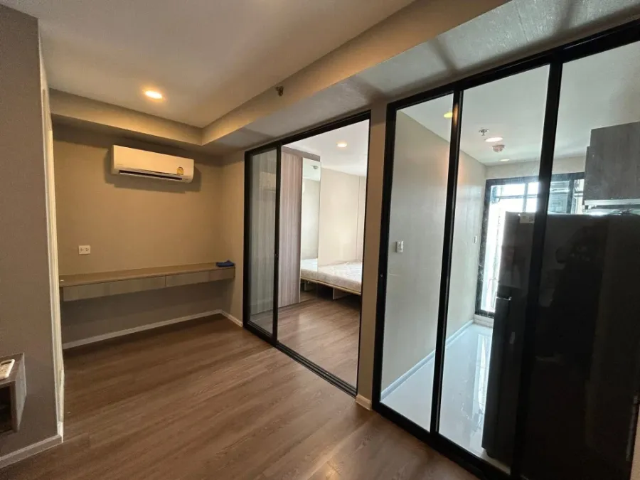 Condo for rent at The Origin Phahol Saphanmai. The unit is partitioned into separate, clearly defined zones. Great value, book now!