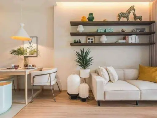Selling down payment on Skyrise Avenue Sukhumvit 64, 28th floor, Chao Phraya River view, nice room. If interested, hurry and reserve now.
