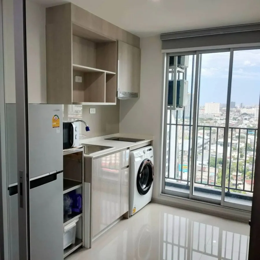 ให้เช่า Ideo Charan 70-Riverview ชั้นสูง ได้วิวแม่น้ำแจ่มๆ เครื่องใช้ไฟฟ้า เฟอร์นิเจอร์ครบ จองเลย
