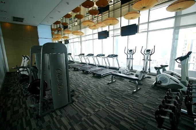 ขาย ให้เช่า!! คอนโด ไลฟ์ แอท สาทร 10 ห้องเลขที่ 48/283 ห้องสวยติดรถไฟฟ้า ทำเลดีพร้อมอยู่ อย่ารอช้า!!