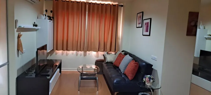 For rent: Lumpini Condo Town Ramintra - Nawamin, spacious room with usable space. Fully furnished, book now