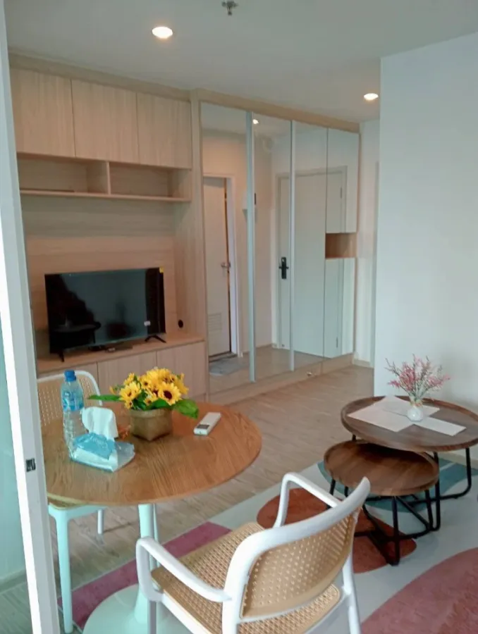 Urgently for rent, Regent Home Bangna, fully furnished room, great price, come and reserve now, don't miss out!