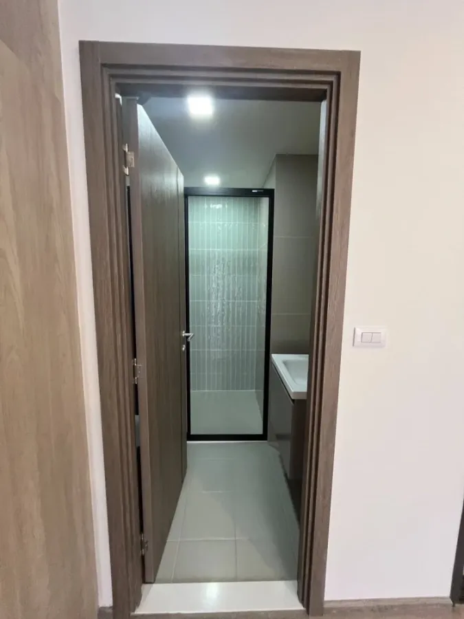 For sale or rent: The Muve Pradipat, 1 bedroom, 1 bathroom, fully furnished, garden view. Book now!