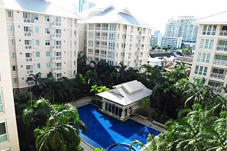 ขาย The Bangkok Narathiwas Ratchanakarint ห้องพร้อมอยู่ เฟอร์พร้อม กว้างขวางอยู่สบาย จองเลย