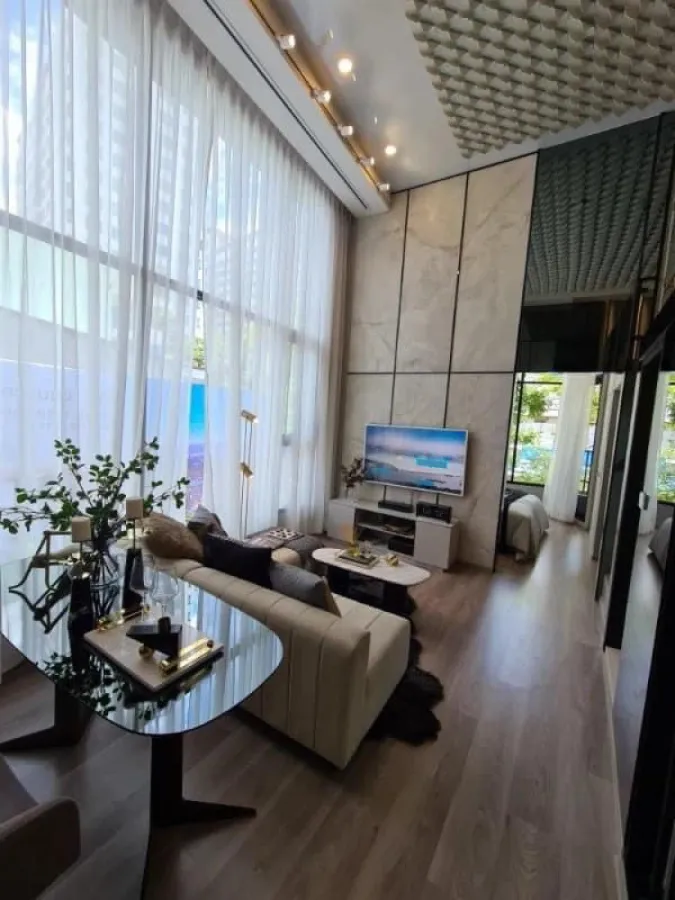 Sale down payment, Condo Knightsbridge Space Rama 4, corner room, southeast, don't miss it.