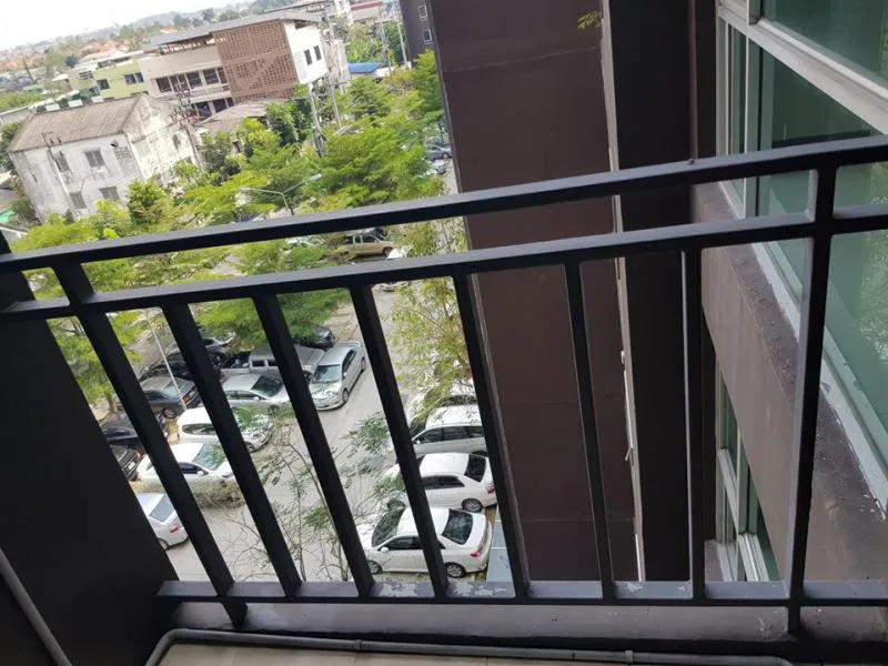 Condo for rent / sale at Iris Avenue On Nut - New room, beautiful decoration, fully furnished.