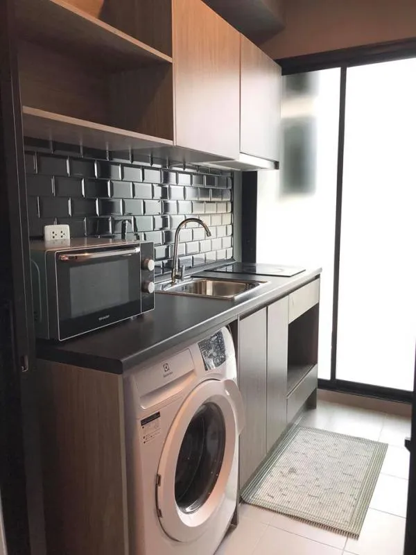 Condo for rent, Notting Hill, Sukhumvit 105, near BTS, ready to move in, fully furnished. Complete convenience, don't miss it !!