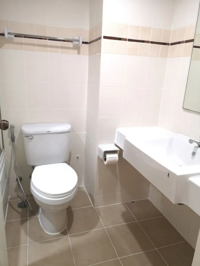 Condo for sale, Lumpini Place Narathiwat-Chao Phraya, size 30 sq.m., beautiful room, ready to move in. This must be reserved