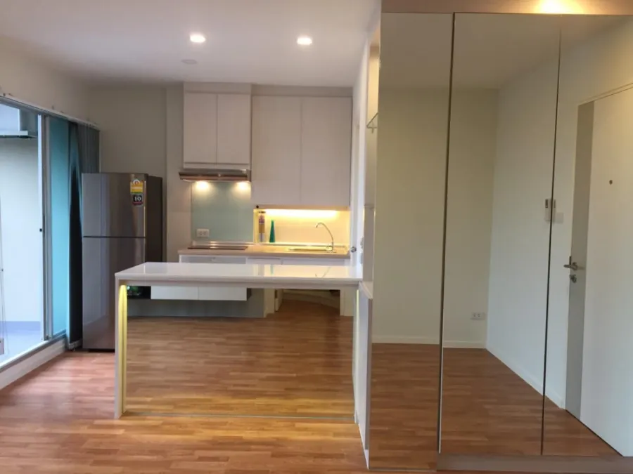 Condo for rent, Lumpini Ville Ratchaphruek-Bangwaek, 2 bedrooms, 2 bathrooms, convenient transportation, ready to move in, great price, don't miss it!