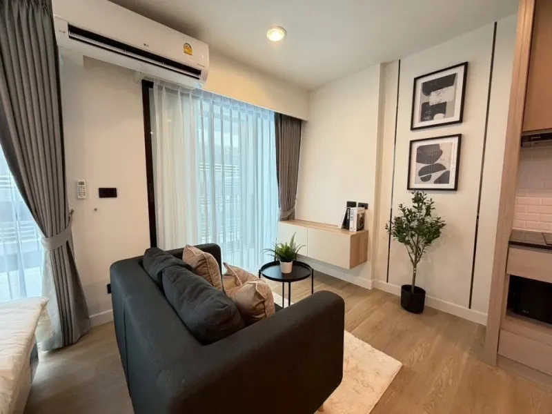 ขาย ไอดีโอ รัชดา ห้วยขวาง ห้องสตูดิโอ ตกแต่งสวยปังอลังเวอร์ บอกเลยว่าต้องจอง