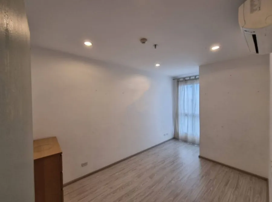 Urgent sale/rent, Ideo Mobi Sukhumvit Eastgate condo, ready to move in, fully furnished, convenient transportation, do not wait!!
