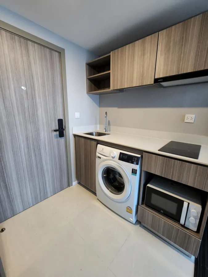 Rent The Origin Phahon - Saphan Mai, Nice Duplex Room Complete electrical appliances, special price, hurry up to reserve