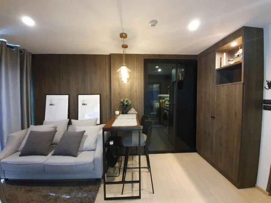 Condo for sale, The Prop Condo, Chaengwattana, 12 rooms, decorated but looks luxurious, built-in, great, do not miss, buy all in one place
