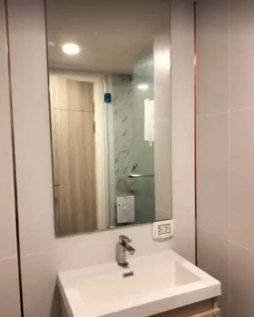 ขาย Condo Ken Attitude Rattanathibet ห้องพร้อมอยู่ เฟอร์พร้อม กว้างขวางอยู่สบาย จองเลย