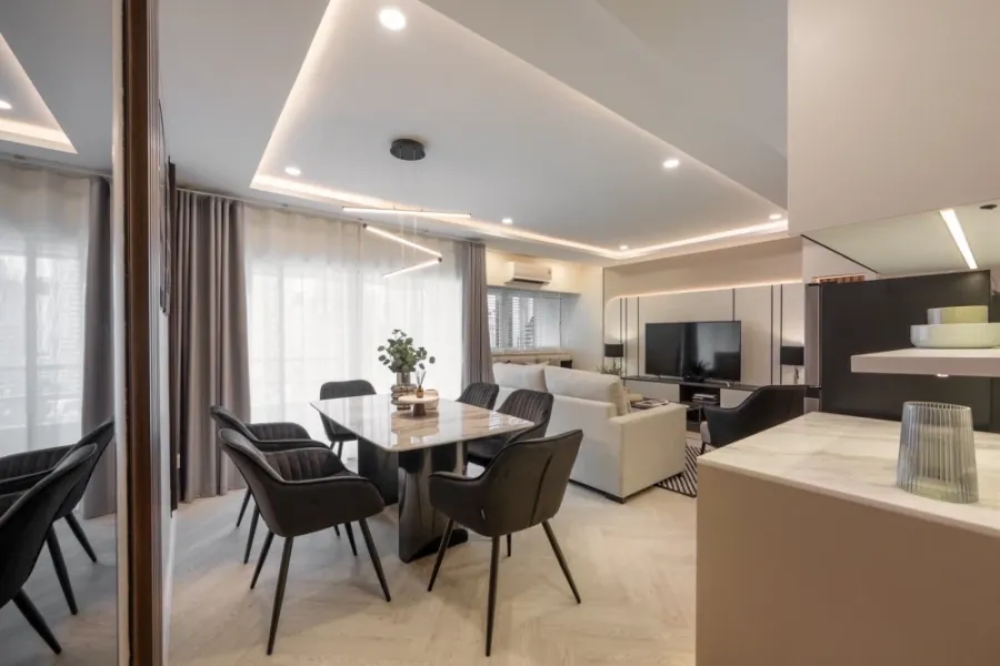 Thonglor Tower for sale, a lovely room, beautifully decorated in a cool color scheme, comes with plenty of usable space, fully furnished, reserve now!