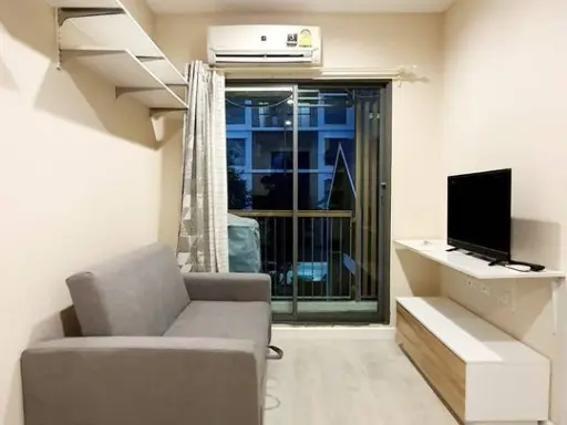 Condo for sale, rent, The Privacy Ngamwongwan 18, 1 bedroom, 1 bathroom, very good price until you will be shocked.
