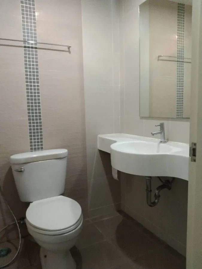 For sale Lumpini Ville Chaengwattana-Pak Kret, high view, tight wallpaper. Hurry and bring your bag in.