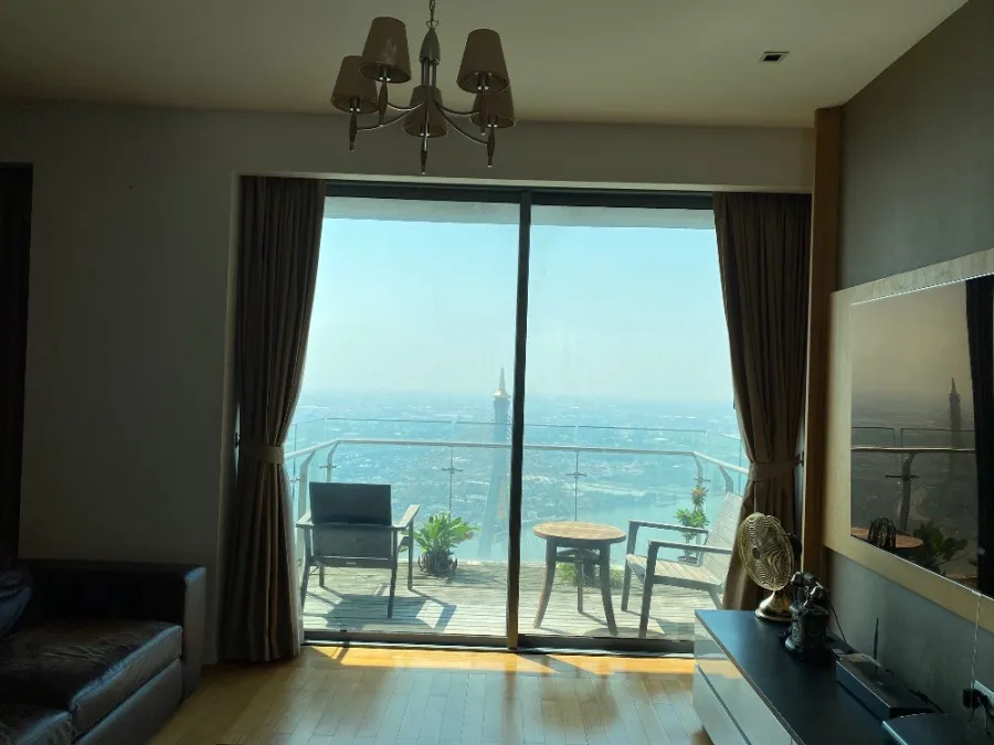 Sell The Pano, 2 bedrooms, spacious room, high floor, the best view, plus fully furnished, nice to be occupied urgently