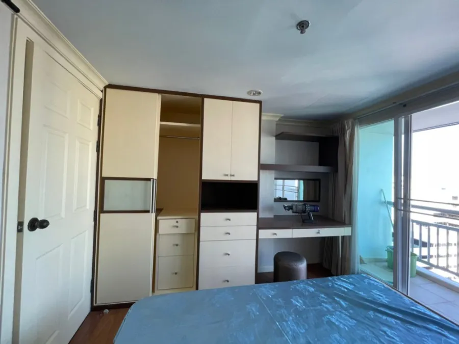 For rent, Grand Park View Asoke, city view, private, do not miss.
