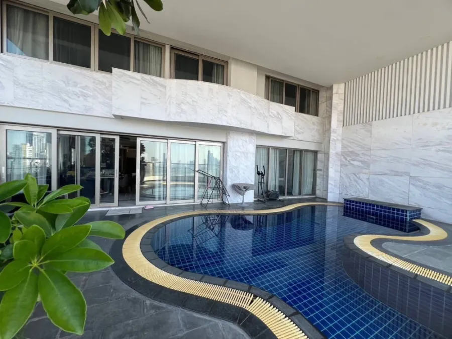 ขาย Le Raffine sukhumvit 24 ห้องใหญ่มาก มีสระว่ายน้ำส่วนตัวที่ห้อง บรรกาศเหมือนอยู่บ้าน ซื้อแล้วเข้าอยู่ได้เลย
