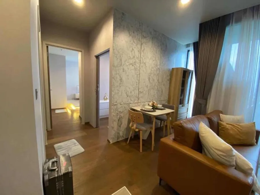 For rent, Ideo Q Sukhumvit 36, spacious room. Full built-in furniture Good like this. Hurry up to reserve. Don't be late.