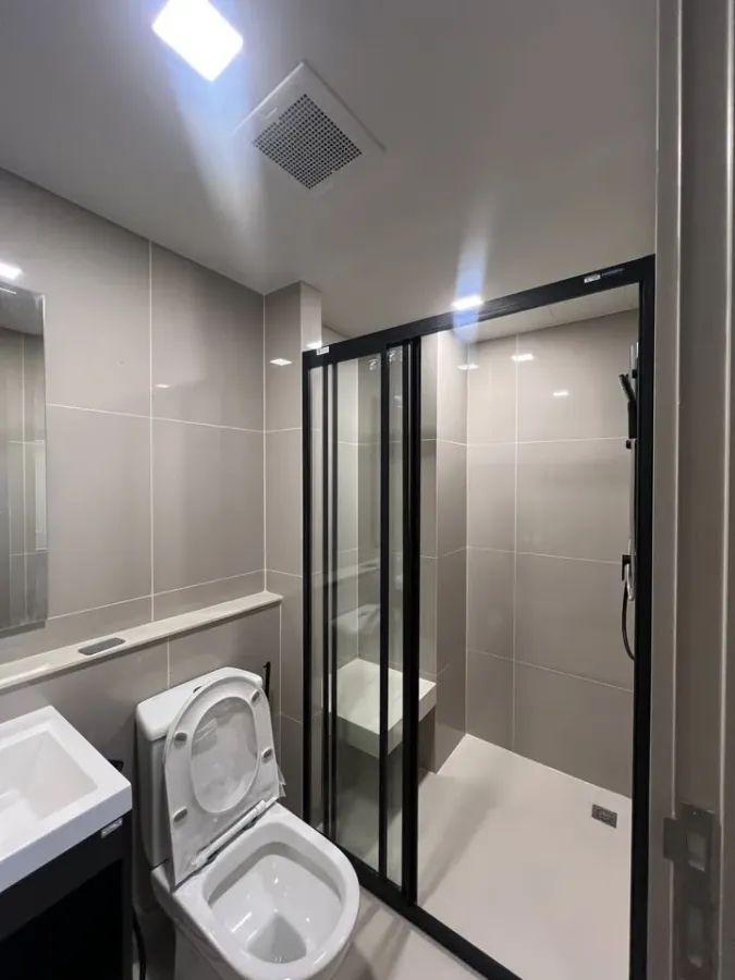 For rent: QUINTARA Mhy’ Den Phonimit, fully furnished apartment with complete amenities at a great price. Book now, don't miss out!