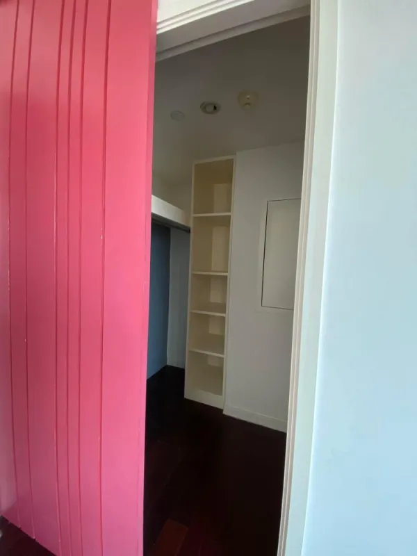 ขาย Manhattan Chidlom 2 Bedroom 2 Bathroom สิ่งอำนวยความสะดวกครบ รีบจองได้เลย ห้ามพลาด