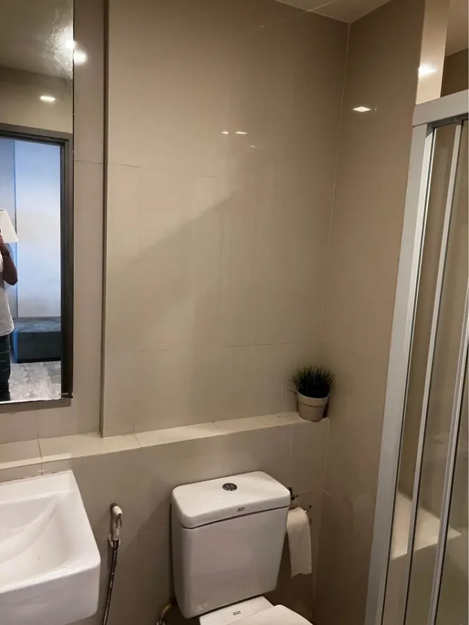 For sale: The Base Pattaya Central (Pattaya Central) fully furnished, balcony with good ventilation and clear view, book now!