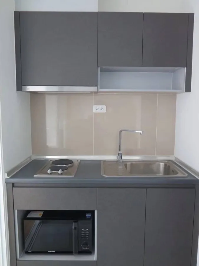 Condo for rent, The Base Rama 9 - Ramkhamhaeng, pool view, convenient transportation, don't wait.