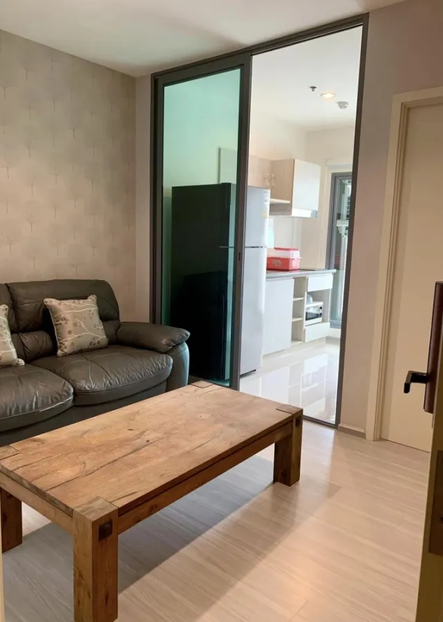 For sale, for rent, Aspire Sathorn-Ratchapruek condo, nice room, spacious, fully furnished, proportionate, good price, don't miss it.