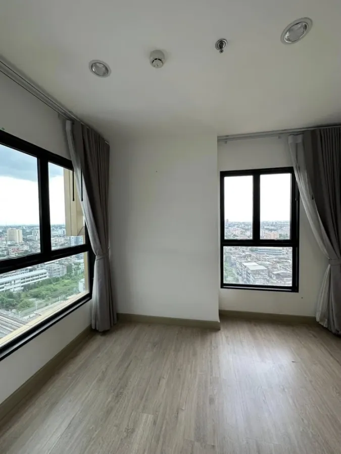 ให้เช่า Thana Astoria 2 ห้องนอน พื้นที่ใช้สอยเยอะ เฟอร์ครบครัน ในทำเลสุดปัง จองเลย