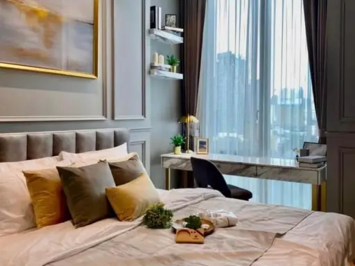 Condo for rent, 28 Chidlom, 12th floor, elegant room, well decorated. Plenty of usable space Good like this. Hurry up to reserve. Hurry up.