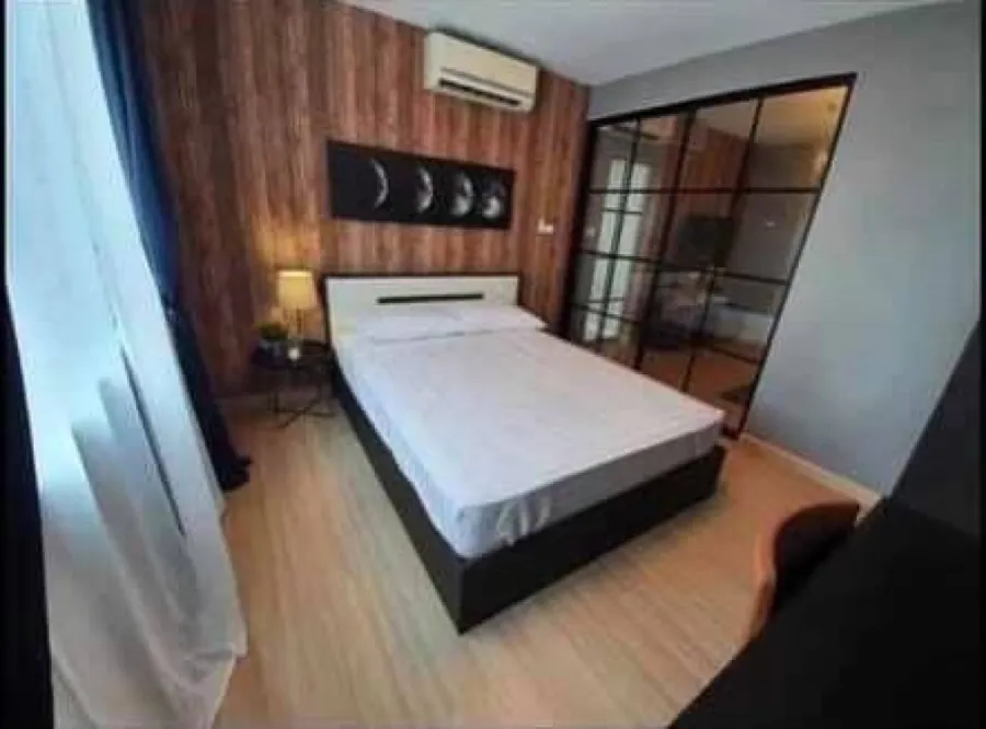 For rent!! Smart Watcharaphon Condo, 2nd floor, Building A, fully furnished. You can bring your bags and come in. Don't miss it!!